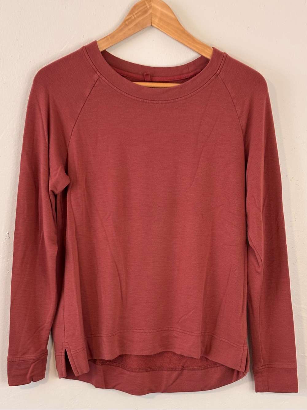 Lou & Grey SignatureSoft Plush Women’s Small Gray and Dark Pink Long Sleeve Pack